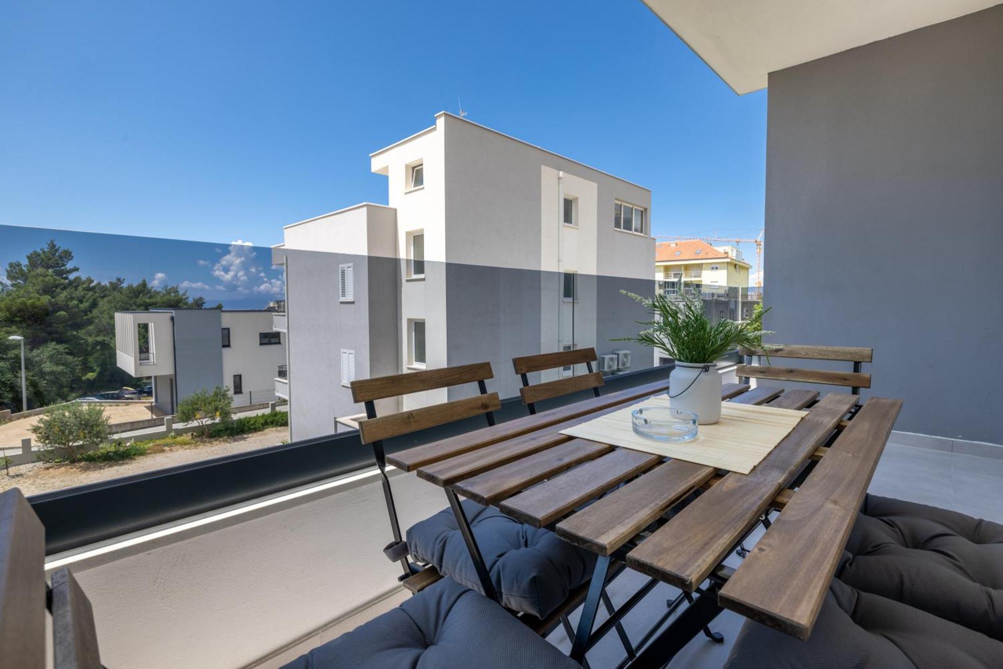 Apartments Marusic Макарска Экстерьер фото