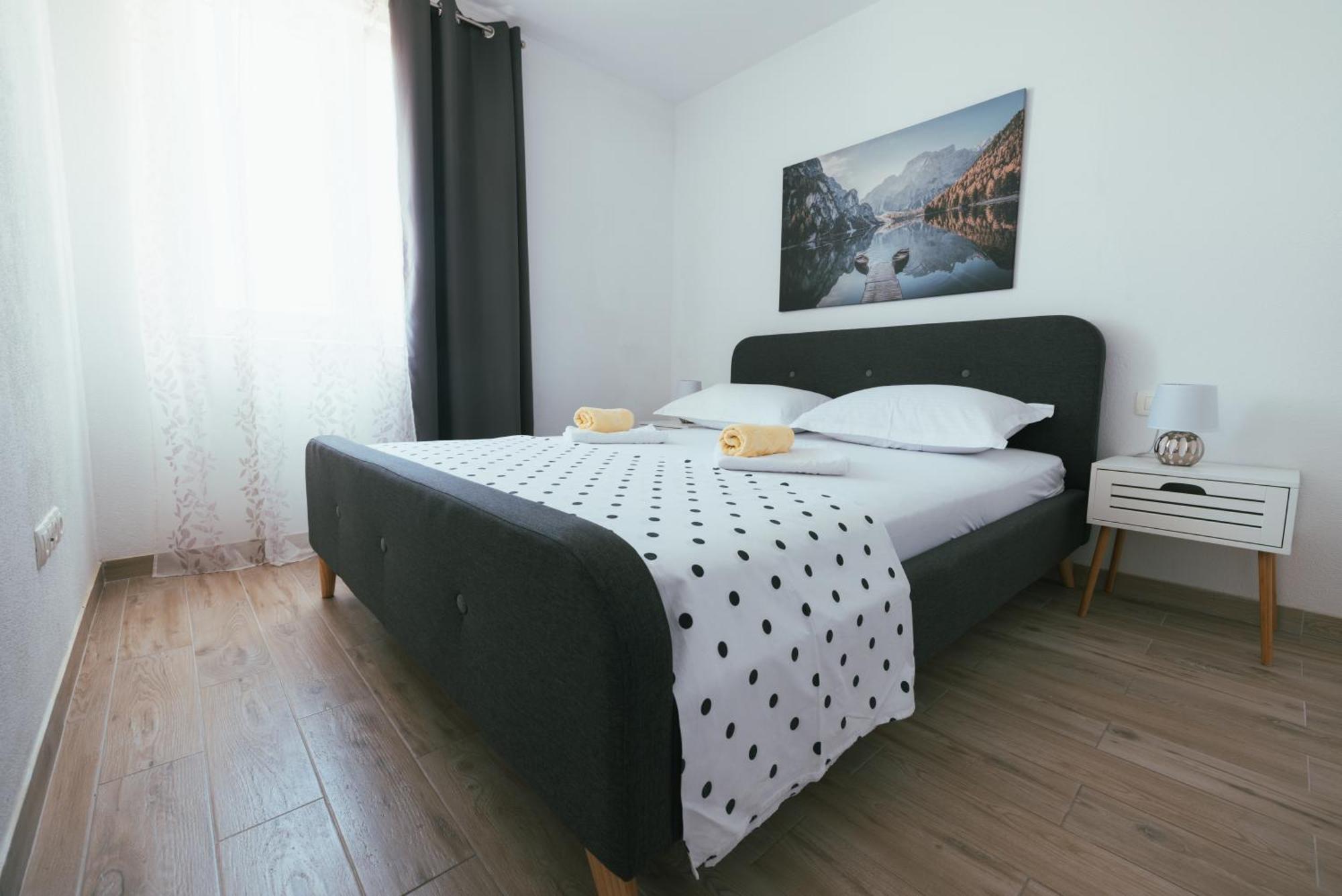 Apartments Marusic Макарска Номер фото
